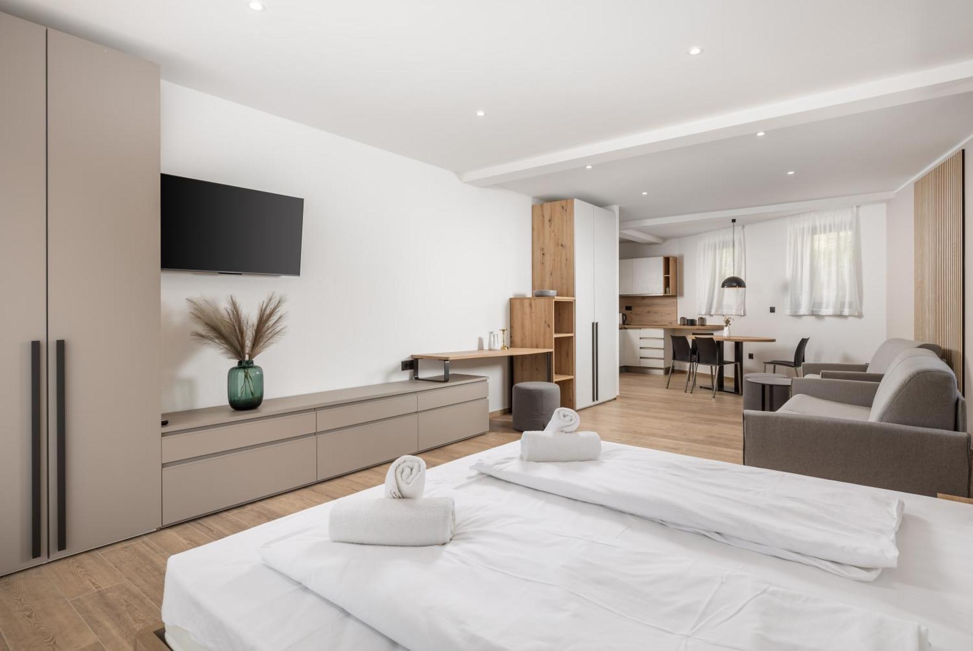 Belinda Apartments With Balcony Opatija Exterior foto